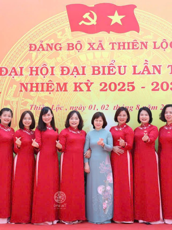 Áo dài đồng phục doanh nghiệp