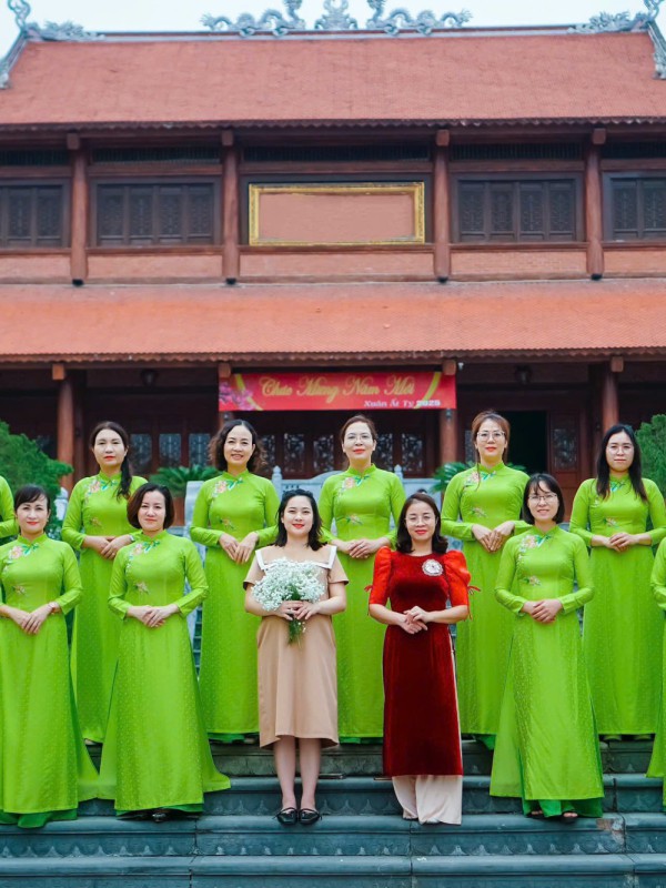 Áo dài đồng phục doanh nghiệp