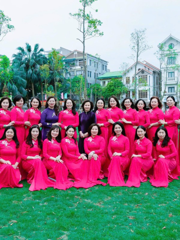 Áo dài đồng phục doanh nghiệp
