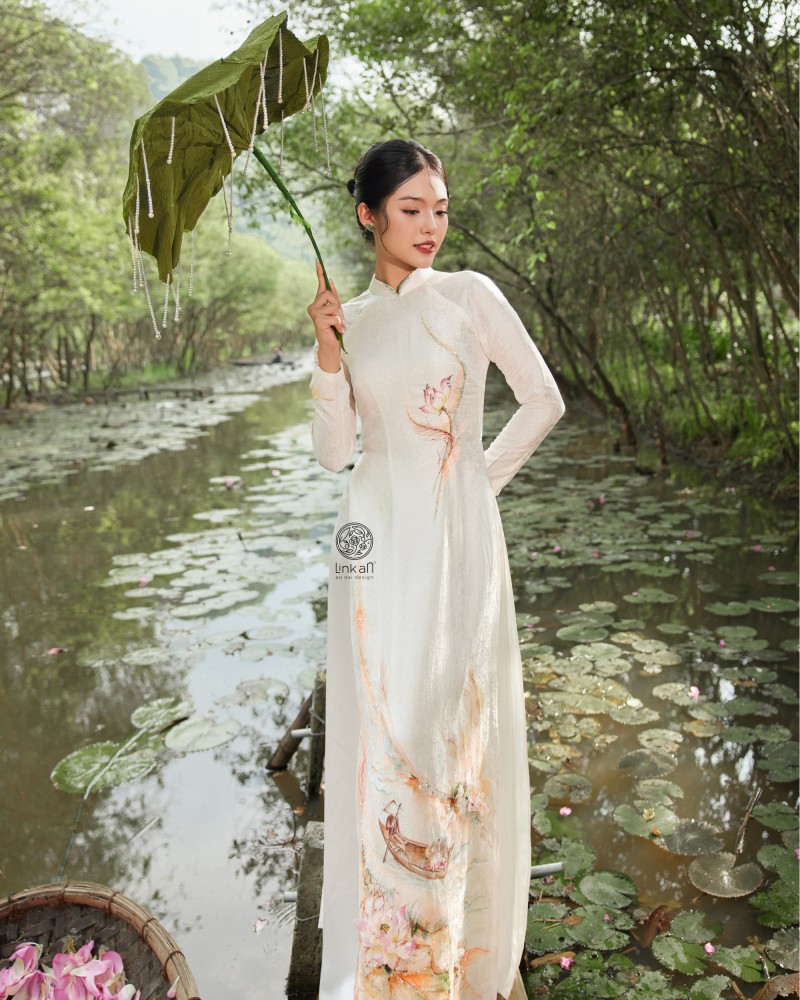 Sương Mai